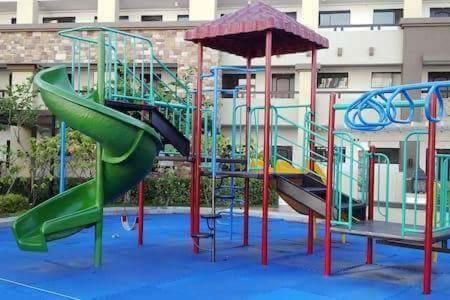 Davao City 1Br One Oasis Condo Bldg1 Ground Floor מראה חיצוני תמונה